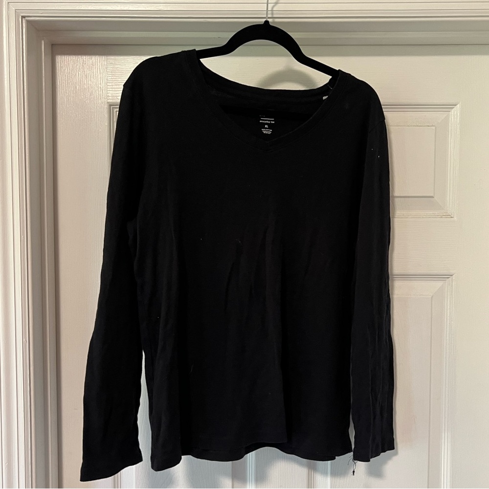 XL Black long sleeve